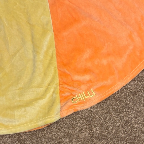 Bluey “Chili” Adult Woman Poncho costume - Picture 5 of 12